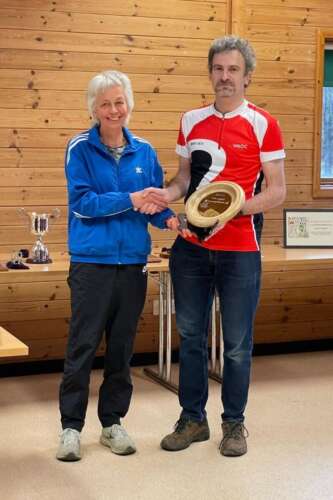 Sue Hartley receives the Ultravet Womens WAGAL trophy
