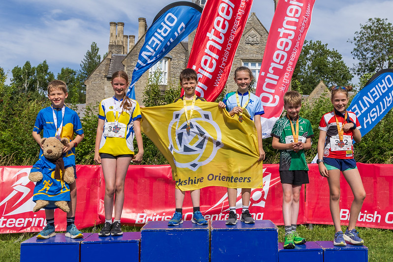 Esther with her bronze despite her arm injury!